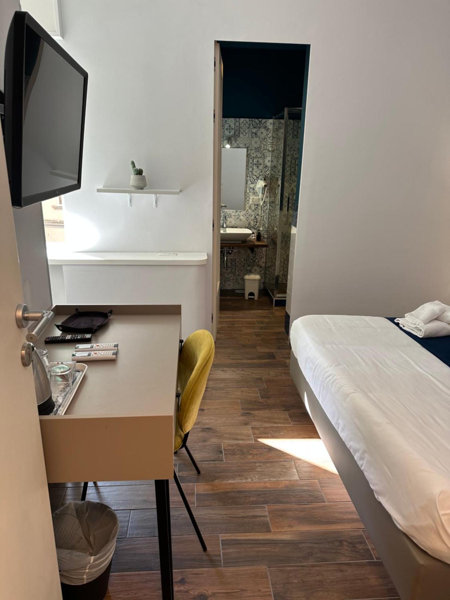 Hotiday Room Collection - Napoli Botanique Exterior photo